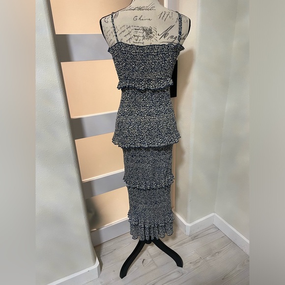 Mable Women’s Smocked Long Ruffle Sleeveless Dress Blue Floral Midi SZ Small EUC - Picture 5 of 13